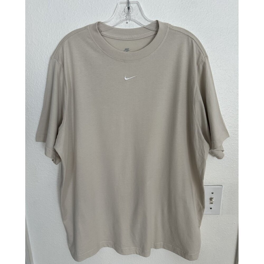 Nike Women's Sportswear Essential T-Shirt Light Orewood Brown / White Sz L NWOT - Picture 3 of 12
